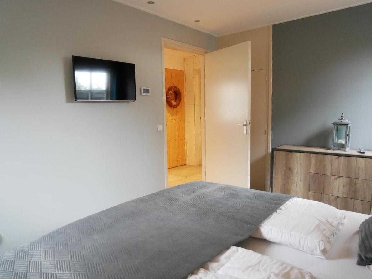 Villa Buiten 130 Met Sauna 칼란트소그 외부 사진
