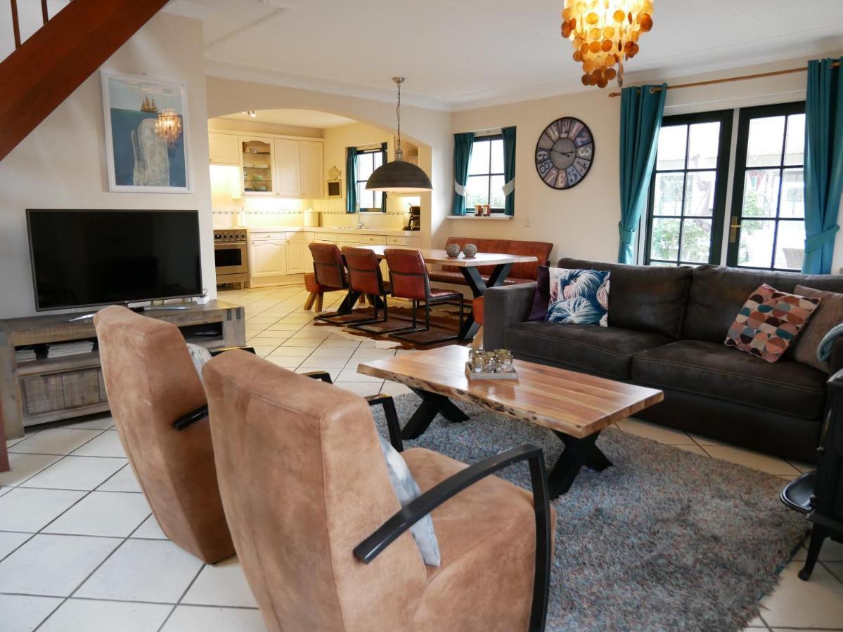 Villa Buiten 130 Met Sauna 칼란트소그 외부 사진
